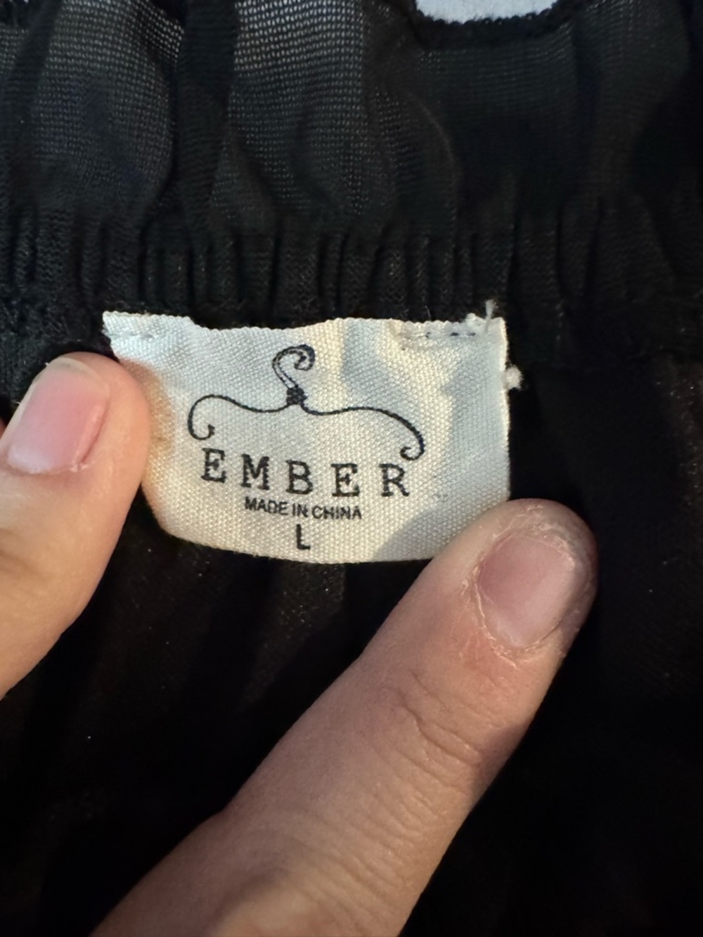 Ember women’s Floral Off-Shoulder Blouse - Picture 2 of 6